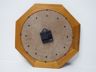 Home Wall Pool Billiard Clock Wooden Pool Balls Decor Octagon Battery Operated