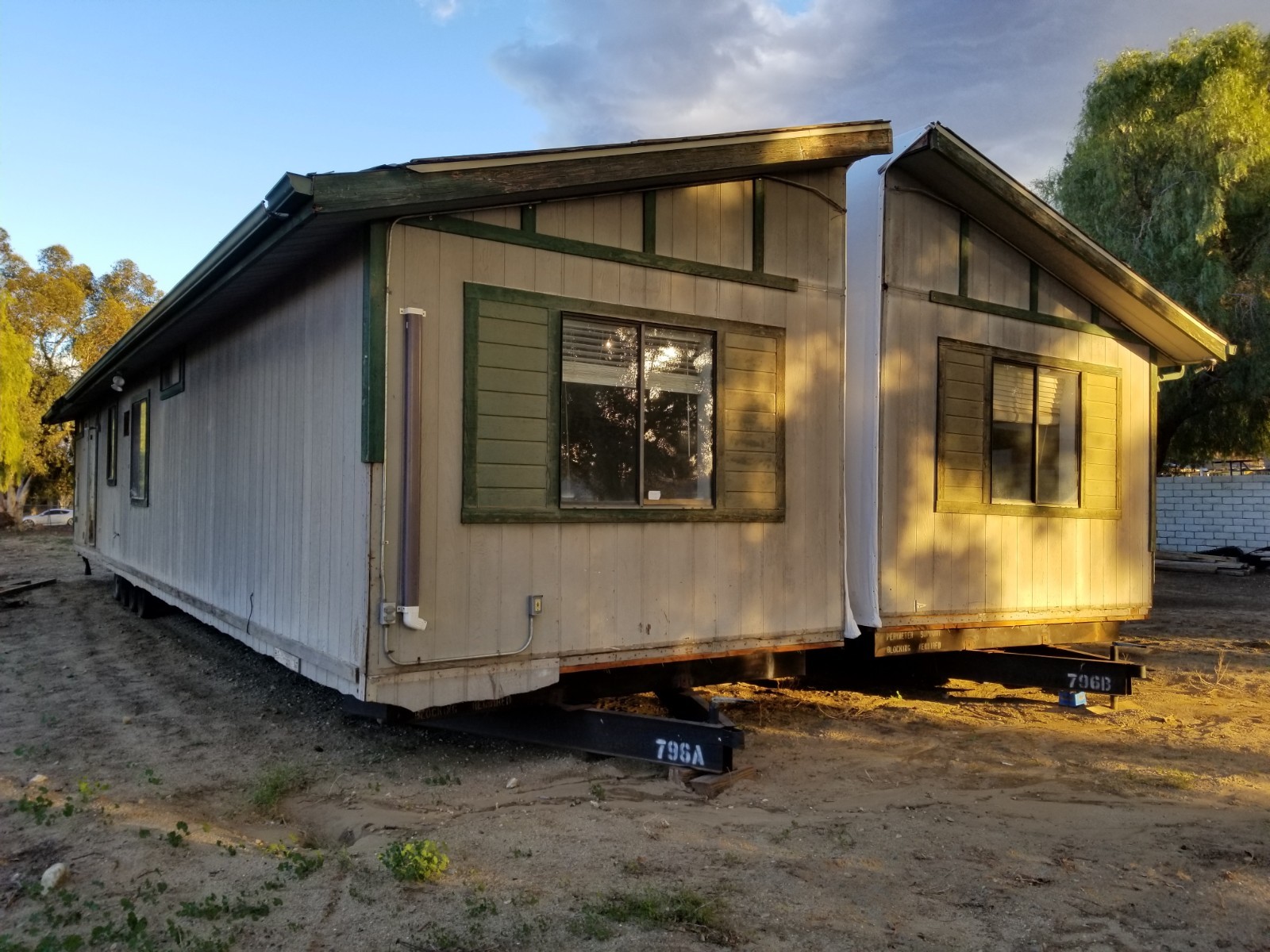 1987 Silvercrest Double Wide Mobile Home 1,344 sqft