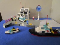 lego pier police