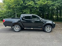 2013 Mitsubishi L200 Double Cab DI-D Barbarian 4WD Auto 176Bhp PICK UP Diesel Au