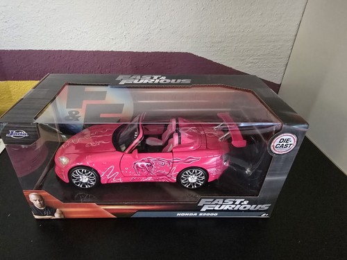 Jada pinkslips ホンダS2000&キャデラックセット 2001 Suki's Honda S2000 Convertible, Pink - Jada 97604 - 1