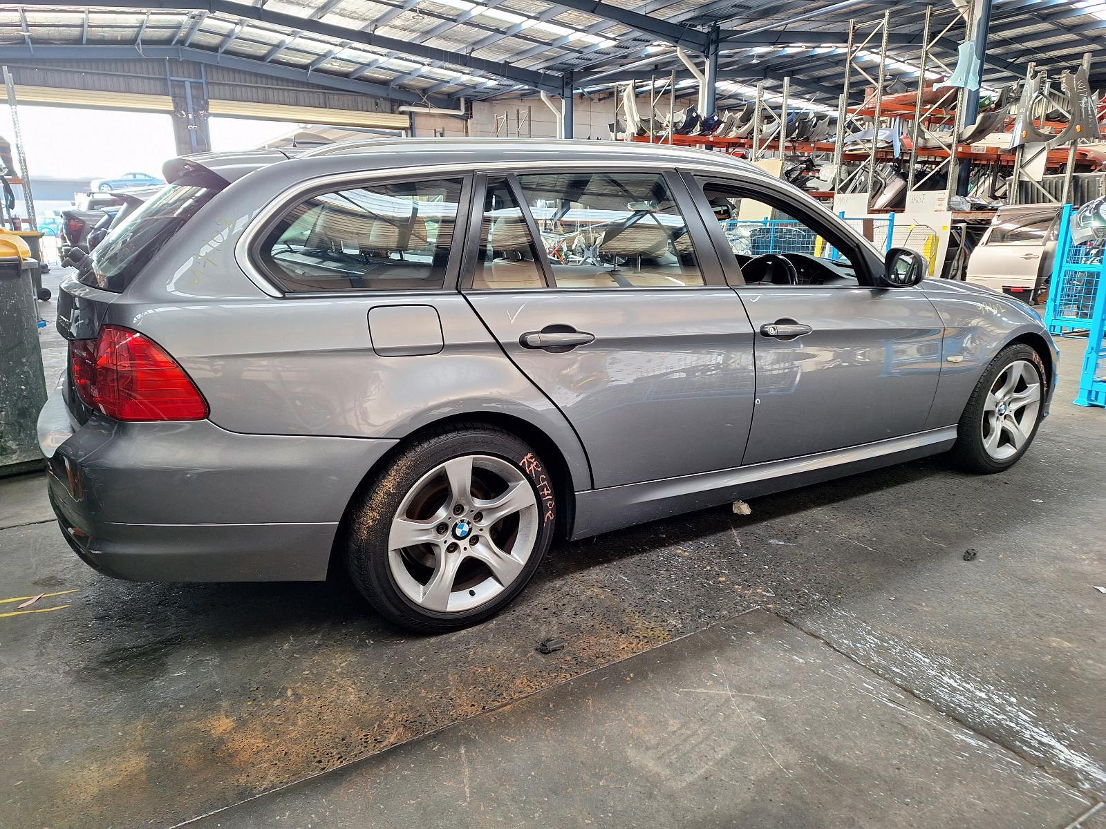 2012 Bmw 3 Series E90/E91 09/2008-04/2012 RIGHT DOOR MIRROR STANDARD NON SEAT ADJ. image 4