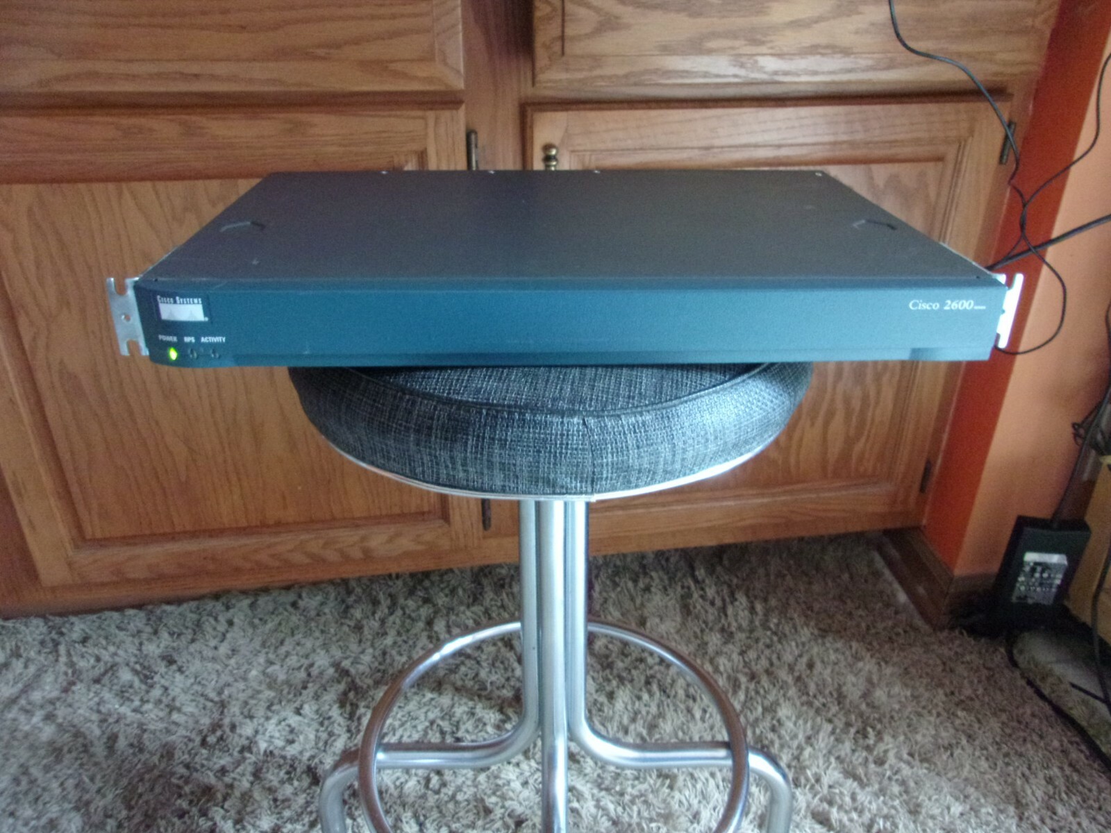 Cisco 2600 Series for Parts or Repair Label says 2621