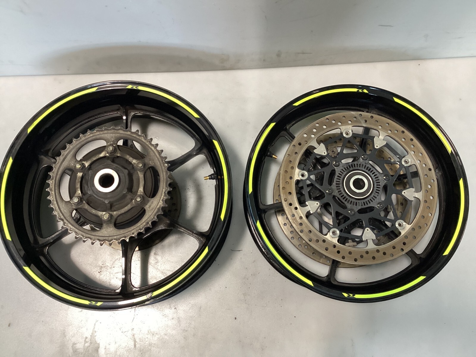 GSX-R1000 リアホイール 17×MT6.00 GSX-R1000 リアホイール 17×MT6.00 オリジナル GSX-R1000 リア