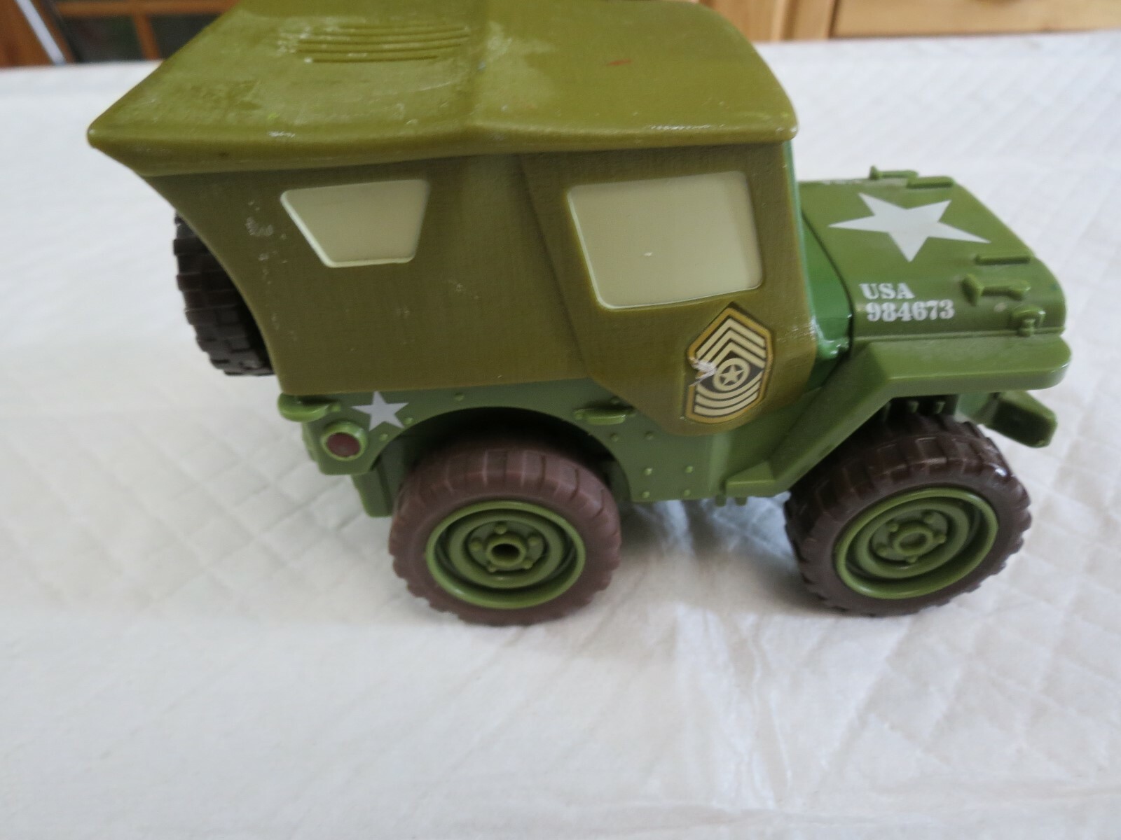 Disney Pixar Cars 2 Mattel Shake N Go Talking Sarge Jeep 2007 Works