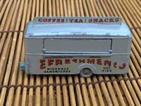 lesney mobile canteen no 74