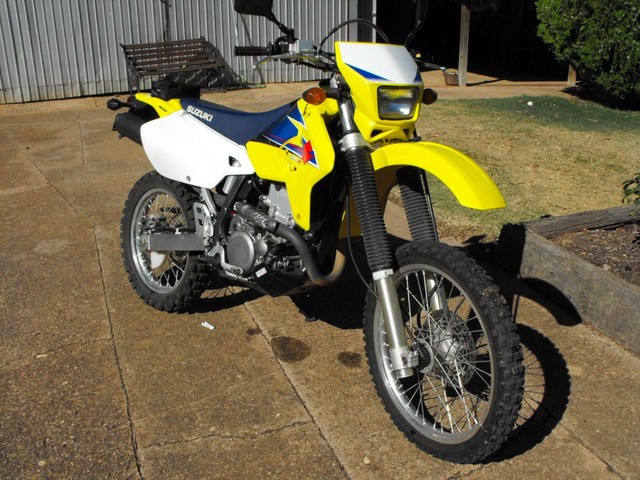Suzuki drz 400e