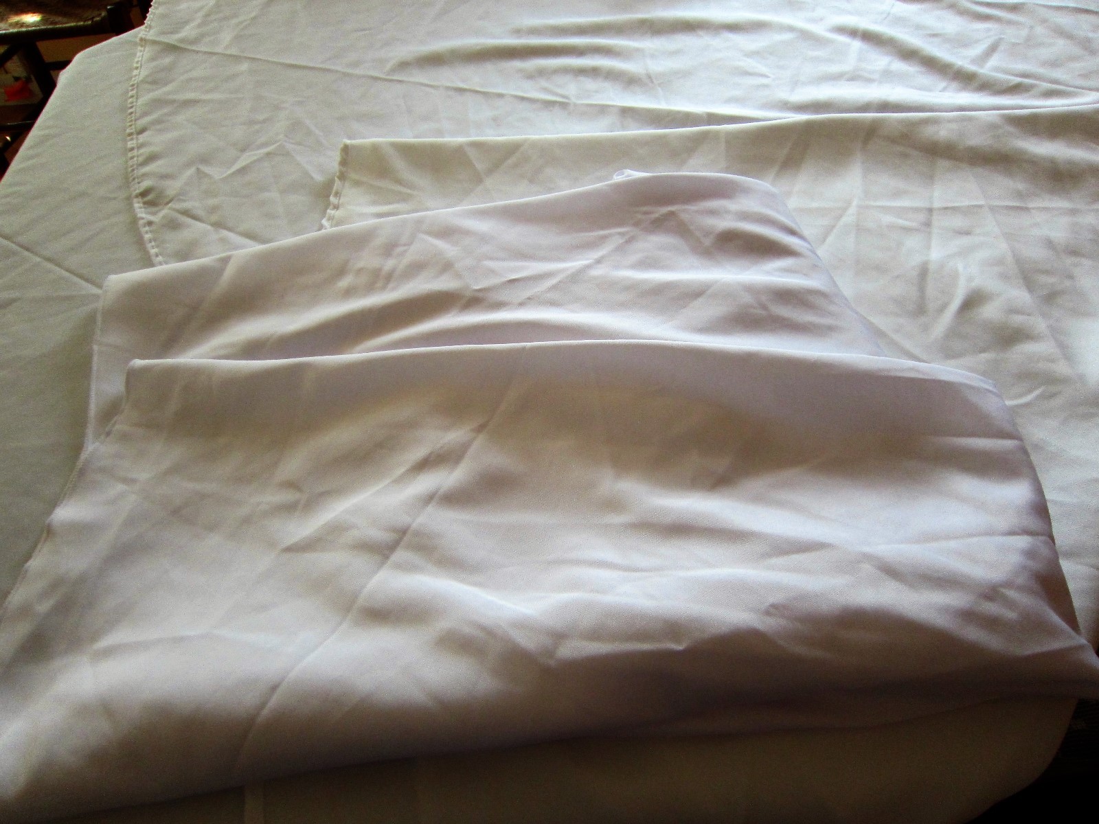 Wedding Table cloths 120