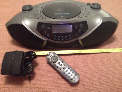 Sirius XM SKYBOX by Audiophase -Satellite/AM/FM/CD'S with Accessories