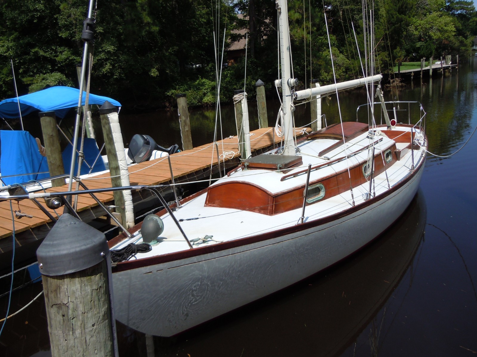 1980 Sparkman Stephens Gulfstream 30' Sailboat - North Carolina