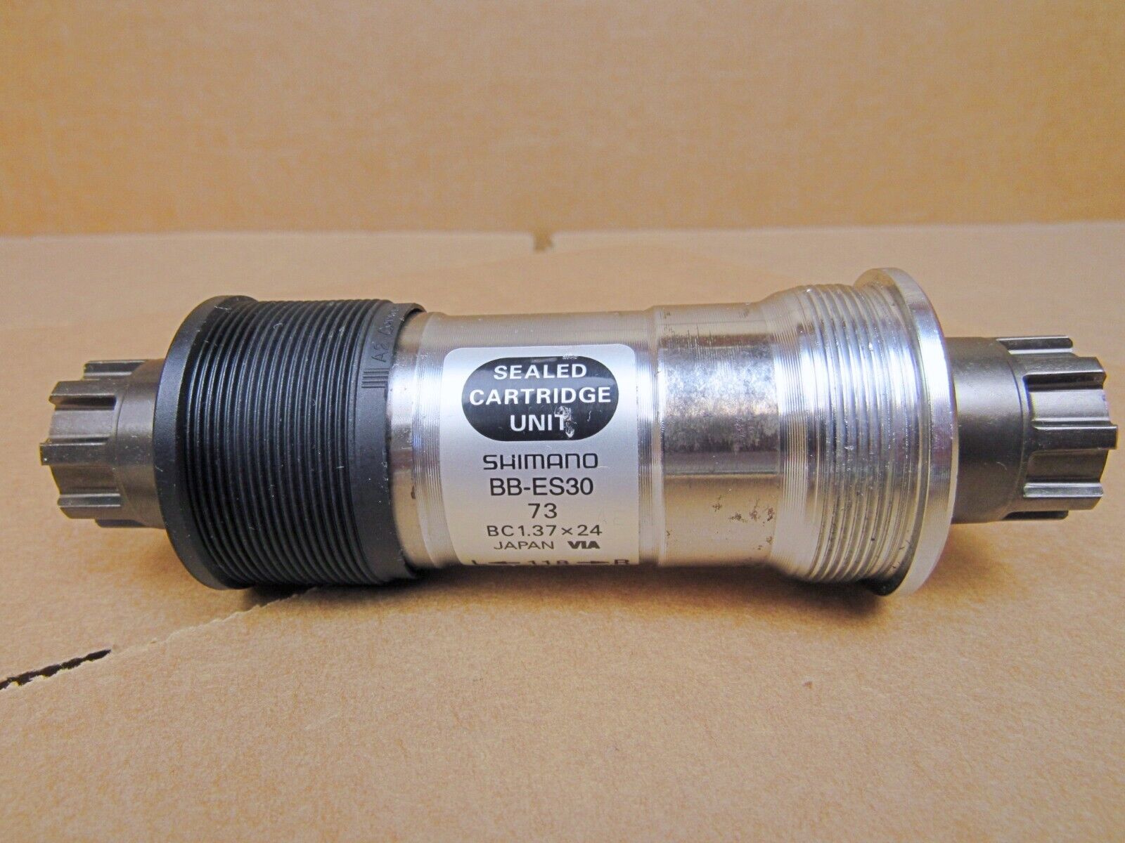 NOS Shimano Deore Octalink (BB-ES30) Bottom Bracket (73x118 NOS Shimano Deore Octalink (BB-ES30) Bottom Bracket (73x118