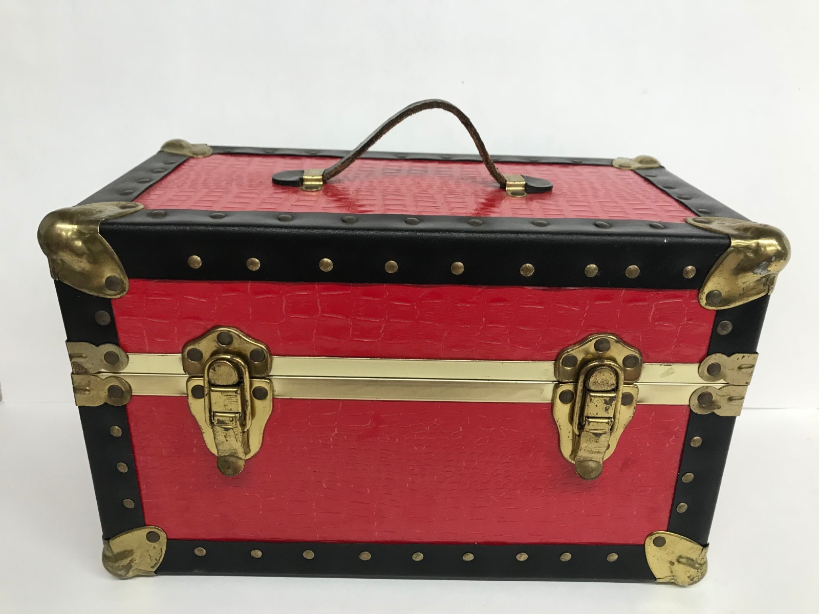 Vintage Red Buxton Train Or Travel Small Trunk Case Faux Crocodile RETRO