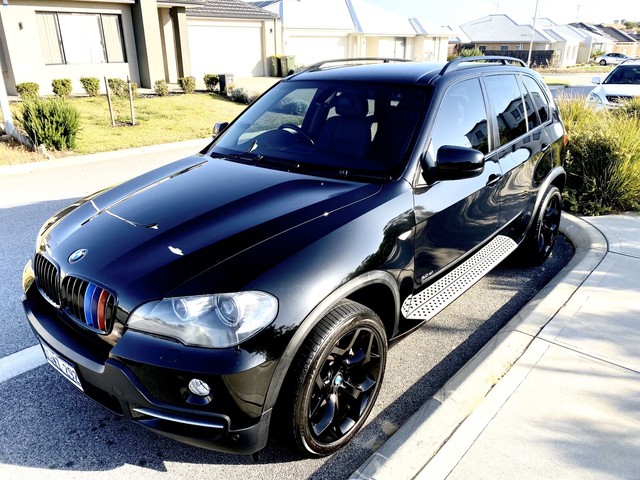 Bmw x5 e70 black