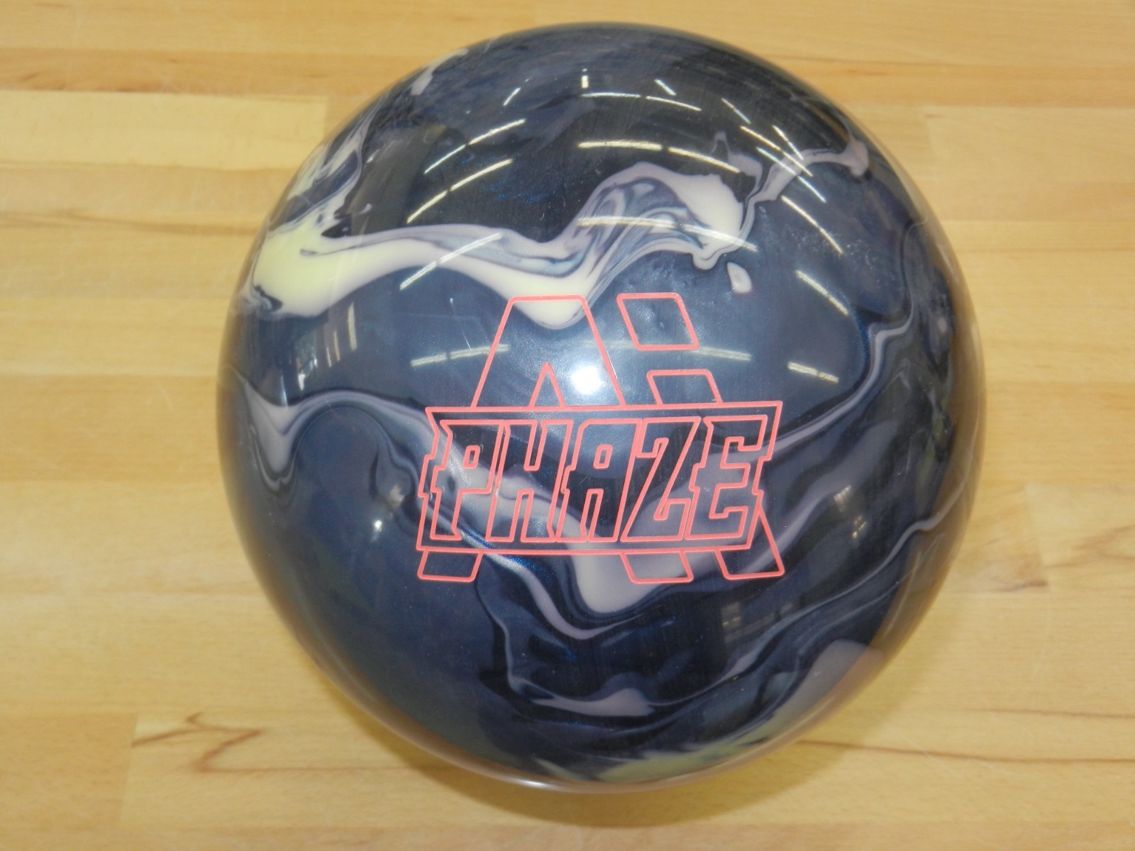NIB 15# Storm Phaze A.I. Bowling Ball w/Specs of 15.3/2.5-3