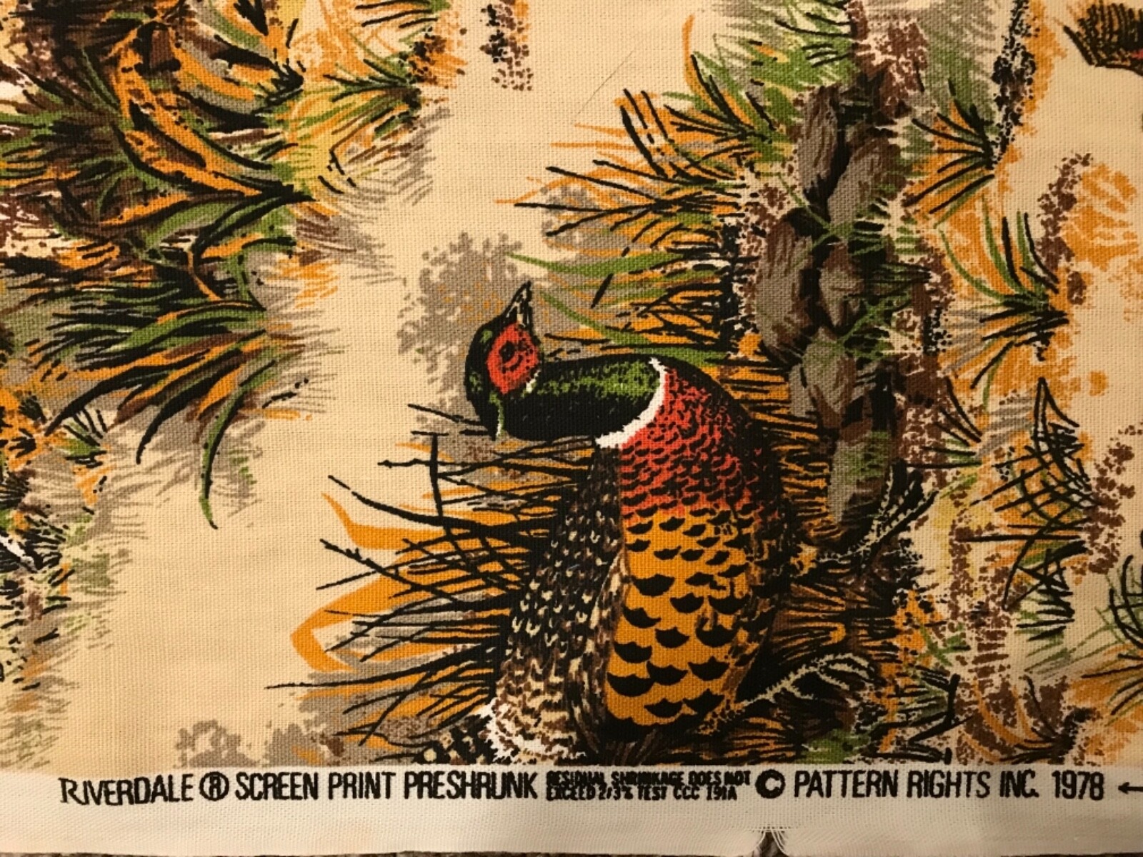 Fabric Hunting Pheasant Bird Dogs Setter Lodge 1978 7 Yd available BTY