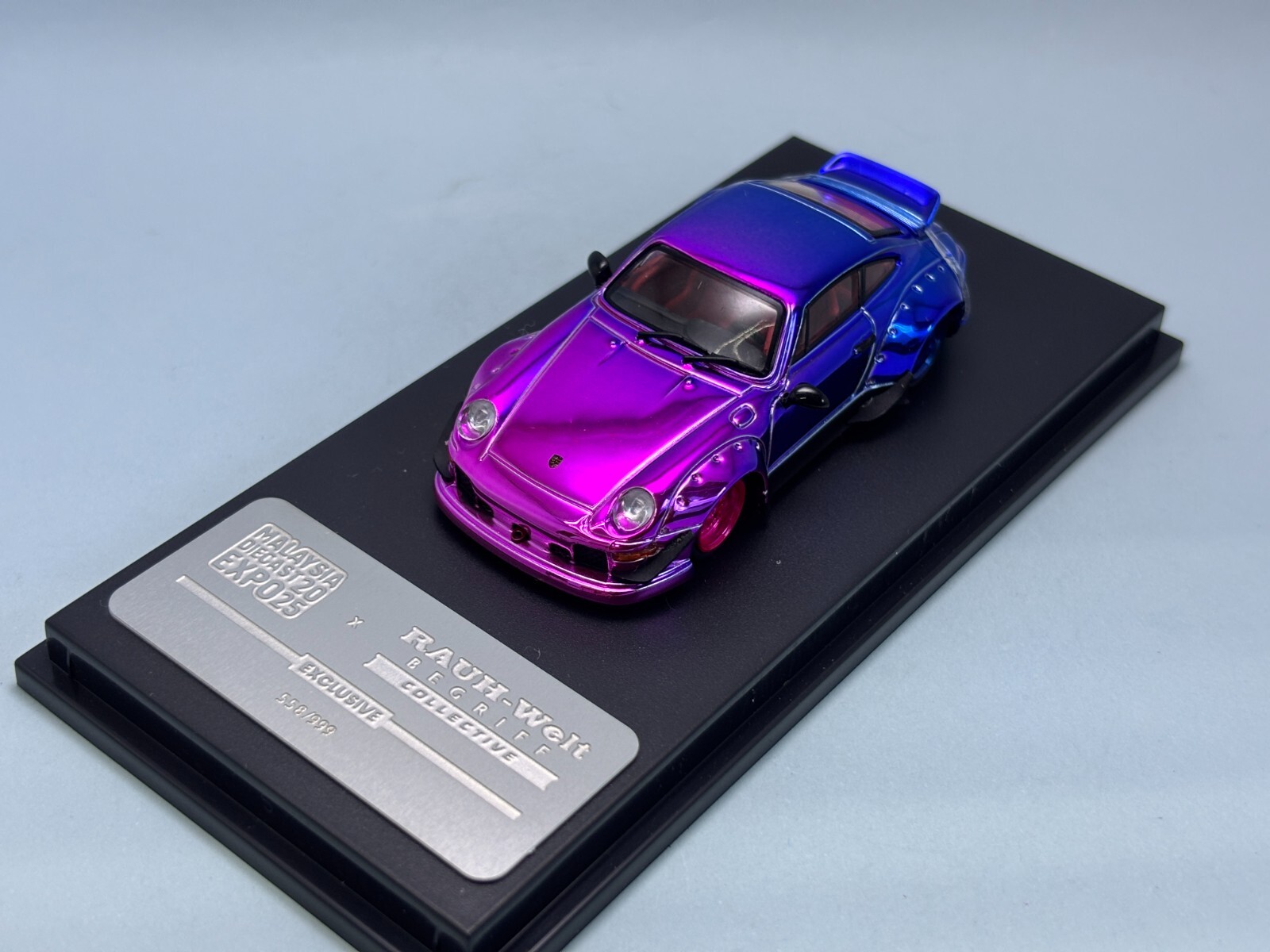 4R-258 RAUH-Welt 1/64 ポルシェ RWB 964 993 SH 1/64 Scale Porsche 964 RWB RAUH-Welt Red Resin Car Model
