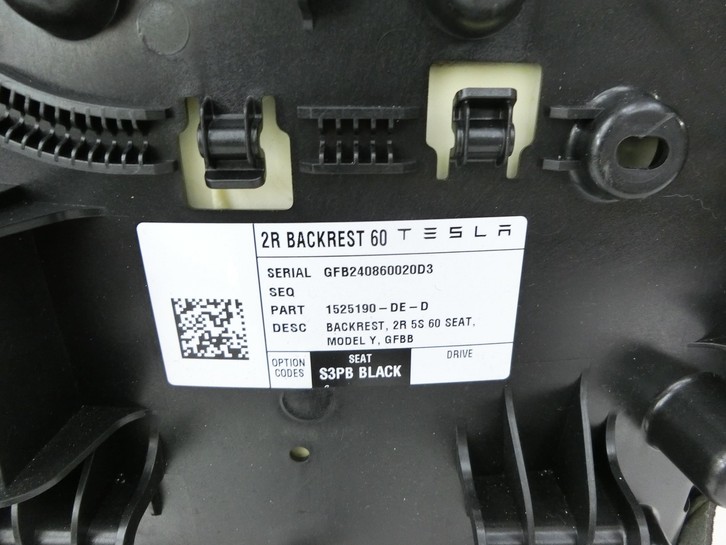 Tesla Model Y LR 20-25 Sitzbezug Rückenpolster Links für Rücksitzbank Hinten Tesla Model Y LR 20-25 01.01.2023... Bild 5