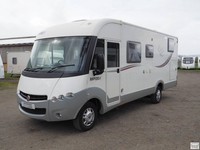 Rapido Le Randonneur 866F, 4 Berth, 4 Belt, Fixed Beds, Twin Leisure Batteries