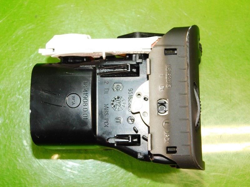 Picture 4