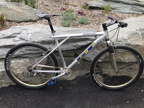 1996 GT Zaskar LE Vintage Mountain Bike