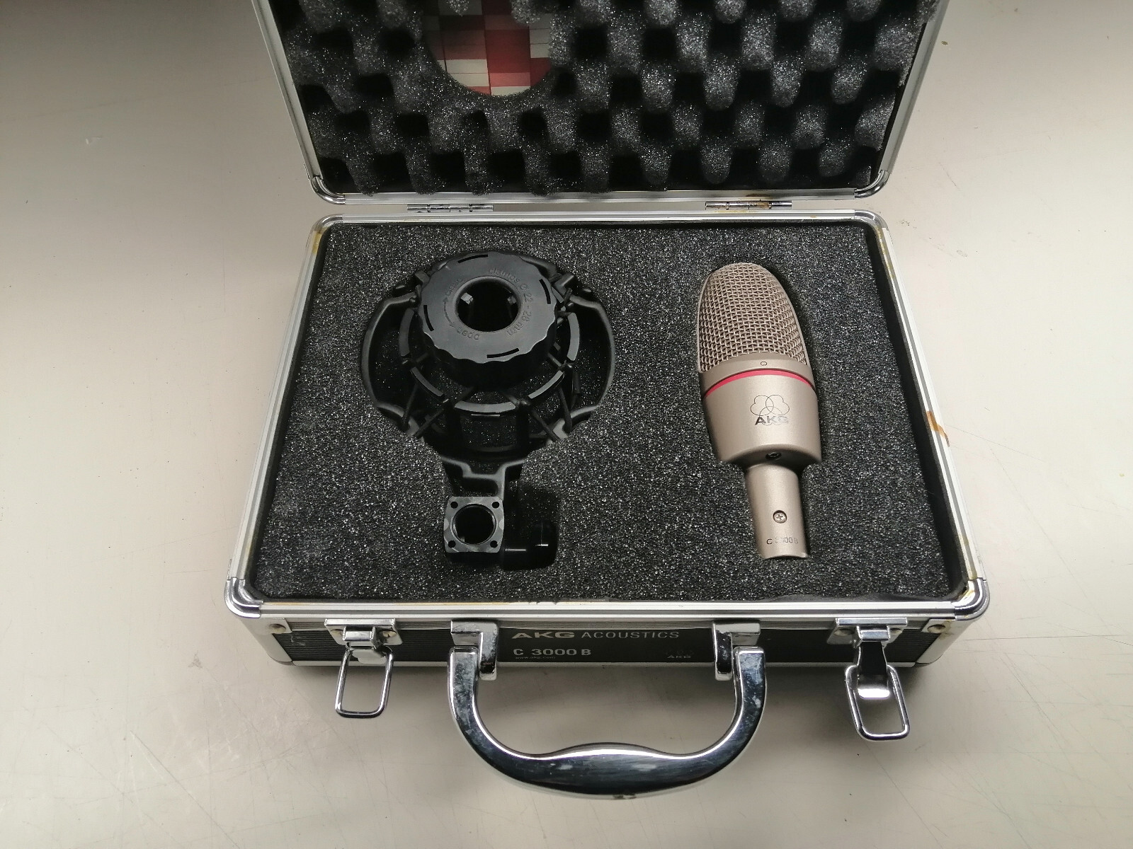 AKG BOX-20th Anniversary Edition- 限定 AKG BOX -20th Anniversary Edition-【完全生産限定盤】・ASIAN