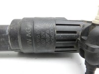VW Touran II 5T 15-24 Waschwasserpumpe Wischwasserpumpe Waschpumpe Vo. VW Touran II 5T 15-24 12.05.2016 1K6955651... Vorschau 2