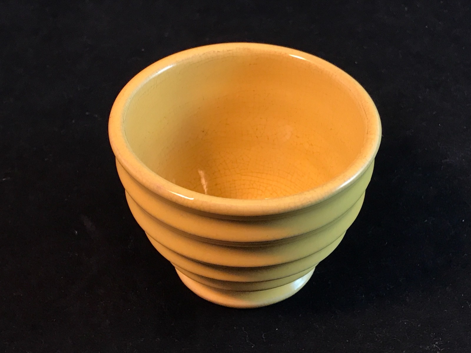 Sweet Small Vintage Bright Yellow Beehive Honey Pot Pottery Bowl - Horizontal Ri