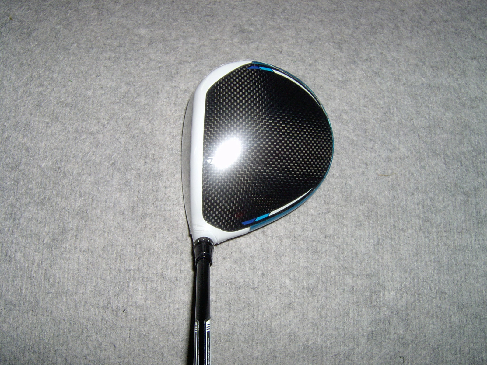 Taylor Made Driver SIM2 NEU mit Grphiteschaft Hzardus X 6,0 stiff Flex 9,0 Grad