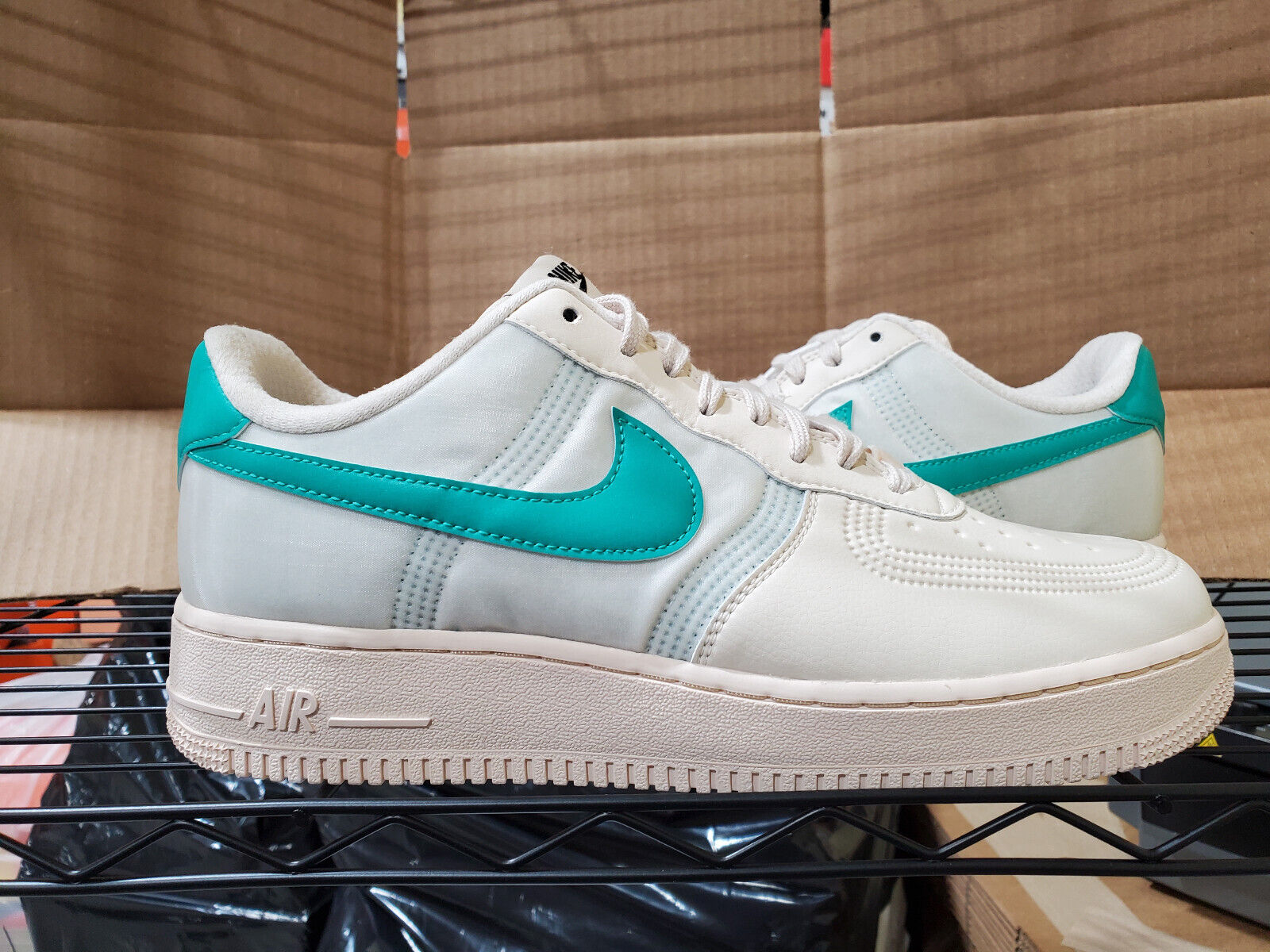 Мужские кроссовки Nike By You ID AF1 NBY Air Force 1 One Low бежевый белый зеленый размер 10