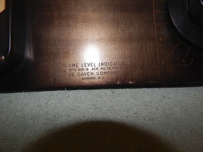 Daven Model 910-B Volume Level Meter, Single, very nice 1940's