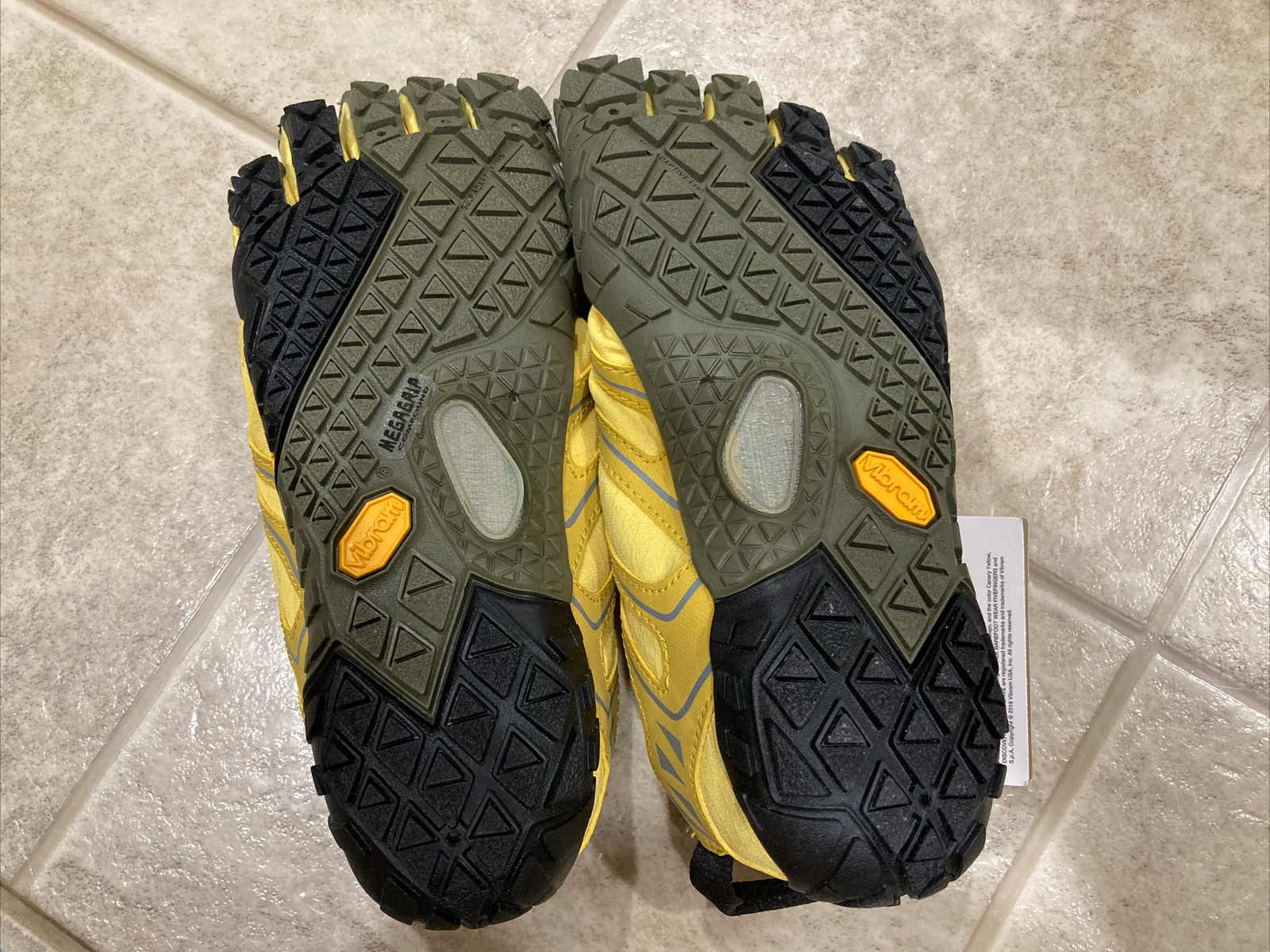 NEW Vibram FiveFingers V-Trail Women 