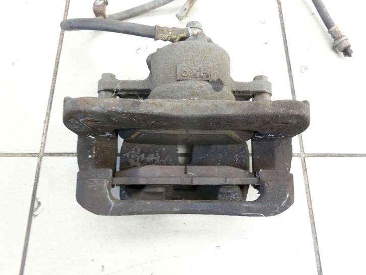 Toyota RAV4 III CA30W 06-13 2,2d 130KW Bremssattel Bremszange Vorne Links Toyota RAV4 III CA30W 06-13 29.03.2007... Vorschau 4