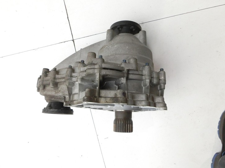 Mercedes W251 R350 10-13  CDI 3,0 195KW 4WD Verteilergetriebe Getriebe Mercedes W251 R350 10-13 29.03.2011... Vorschau 3