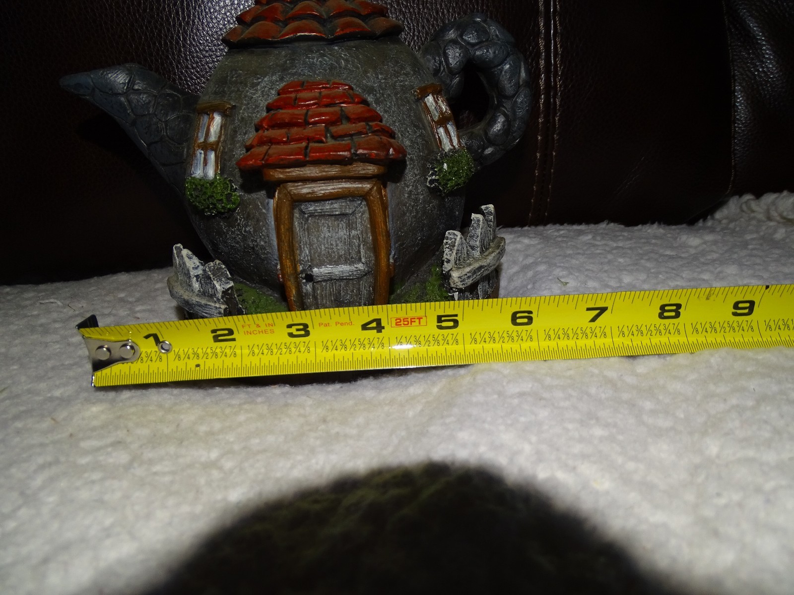 Fairy Garden Teapot House-Smoke-free/Pet-free-NEW