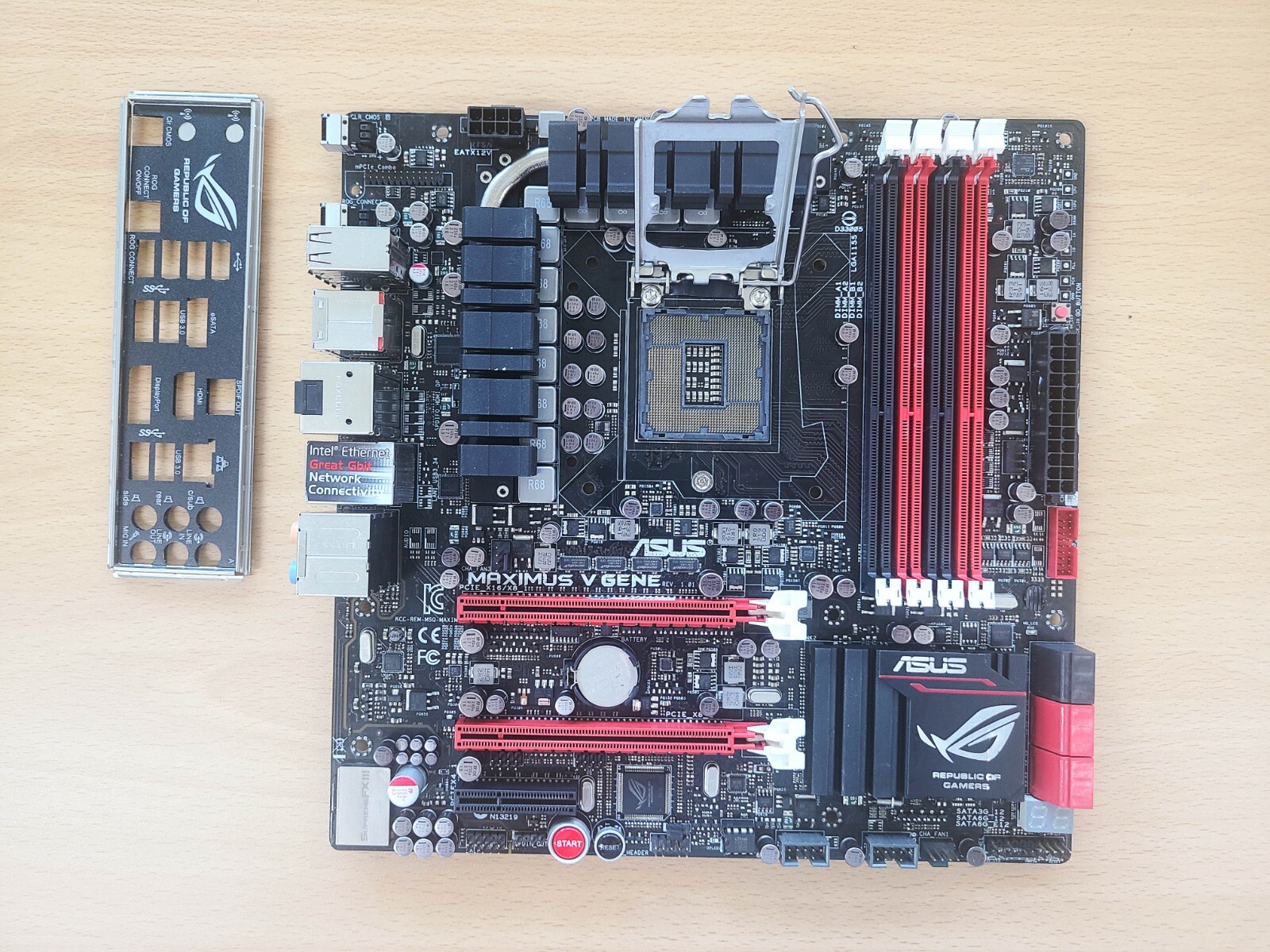 ジャンク ASUS MAXIMUS V GENE Intel Z77 LGA1155 MicroATXマザー