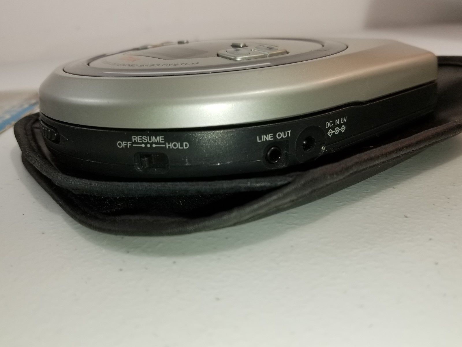 Optimus Hyper DAS Compact Disc Player - Extended Bass System With Headphones