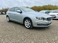 2025 Volvo V60 1.6 T3 SE Estate 5dr Petrol Powershift Euro 5 (150 ps) PETROL Man