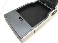 Mercedes C200 W205 14-18 Armlehne Mittelarmlehne Auflage mit Becherhalter für Rücksitzbank Mercedes C200 W205 14-18... Vorschau 6