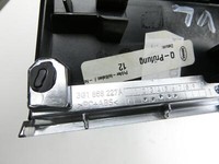 VW Passat B8 3G 14-19 Lim Türleiste Links Vorne Innen LC9X VW Passat B8 3G 14-19 02.10.2015 3G1858227A gebraucht Vorschau 4