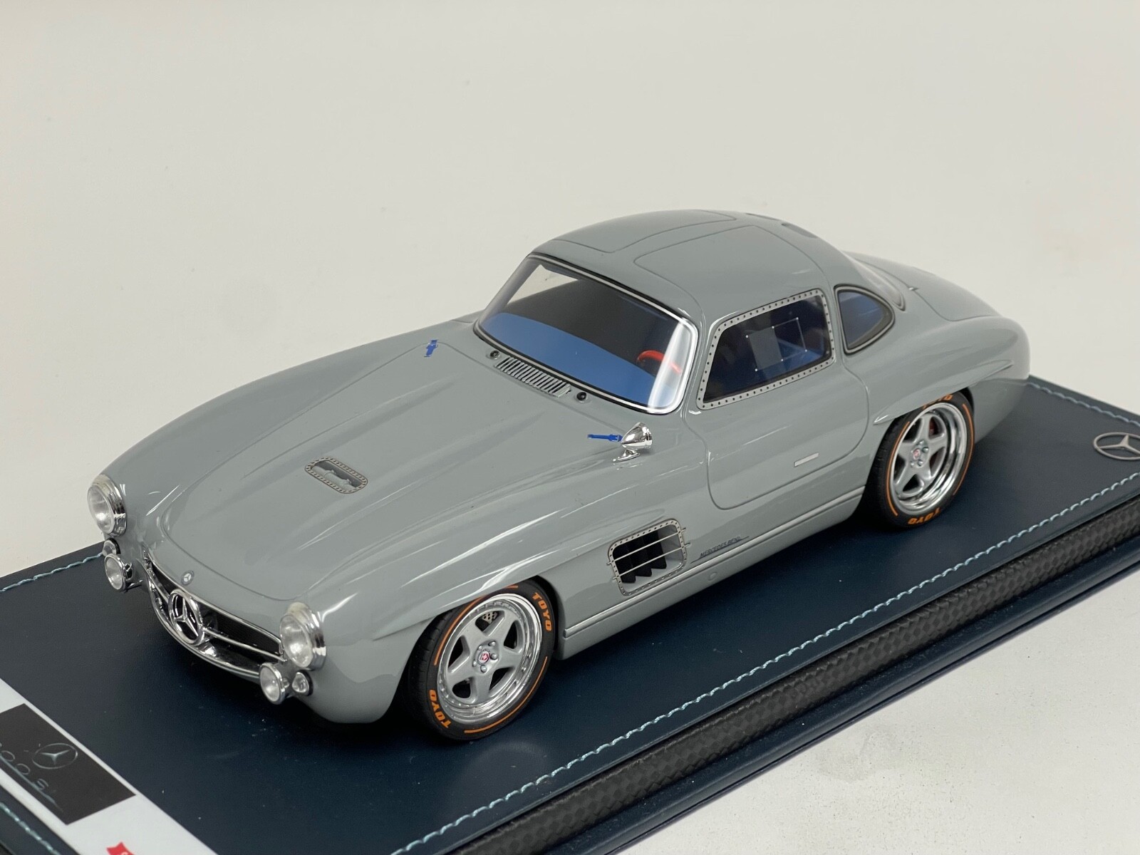 1/18 GTスピリット　　　S-クラブ　メルセデスガルウイング 1/18 GTスピリット S-クラブ メルセデスガルウイング