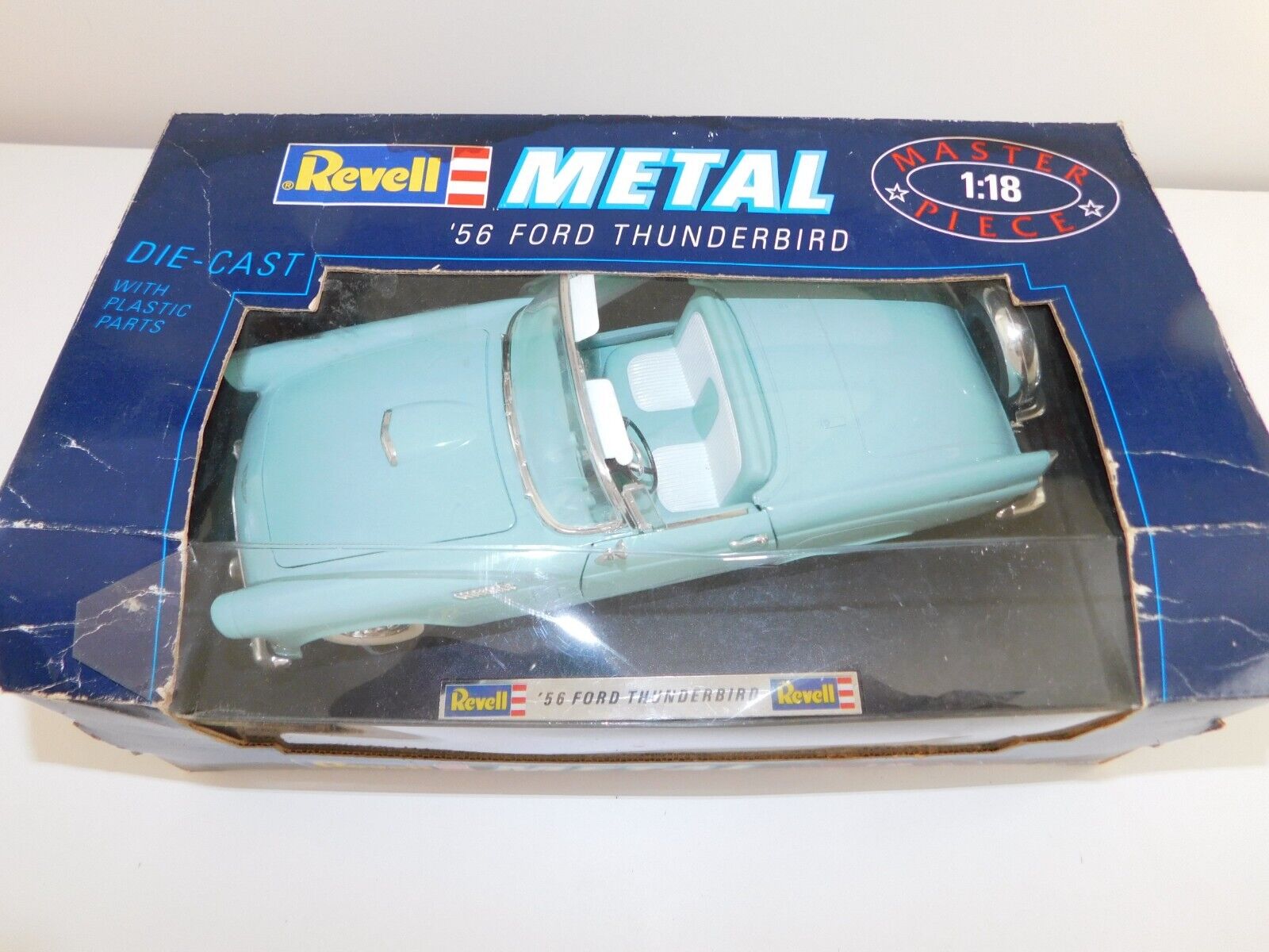 1956 Ford Thunderbird. Revell Scale Masterpieces. 1:18. Used