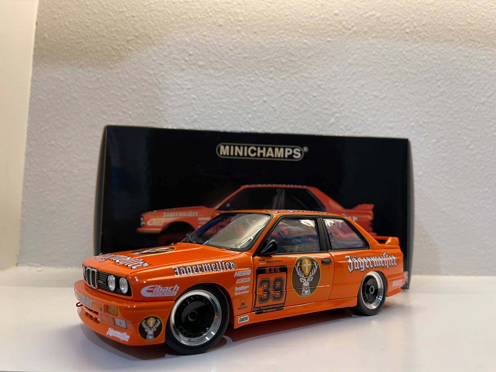 キス コラボ Kith x BMW M3 E30 Diecast Replica | contifarma.pe