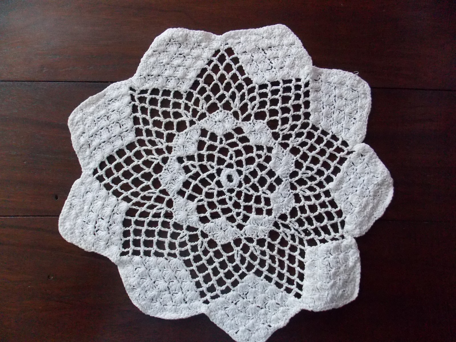 Set Of 2 Vintage Handmade Crochet Doilies White #173