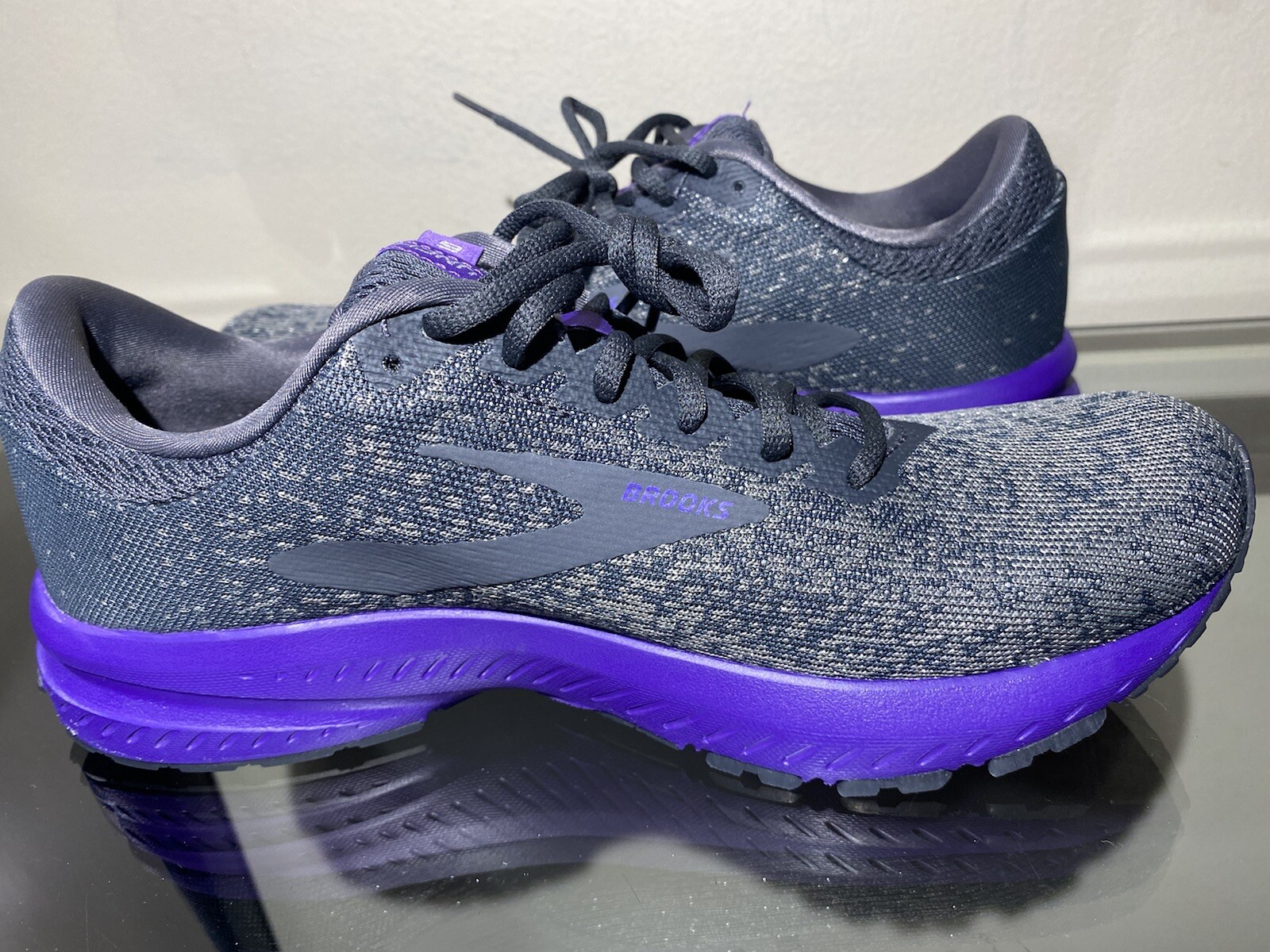 brooks womens launch 6