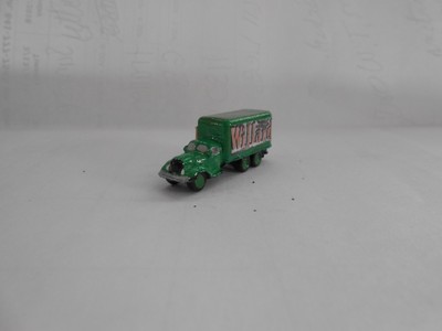 Z SCALE WILLARD TRUCK  AUTO/VEHICLE CASTMETAL FOR MARKLIN TRAIN LAYOUT