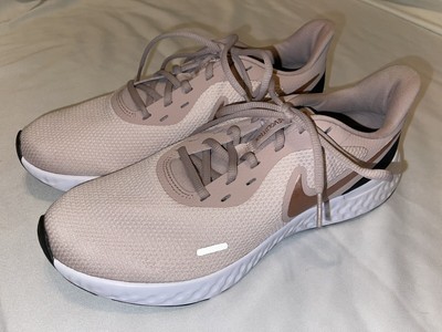 Nike W Revolution 5 Rose / Pink US Size 11 NEW never Worn without box 