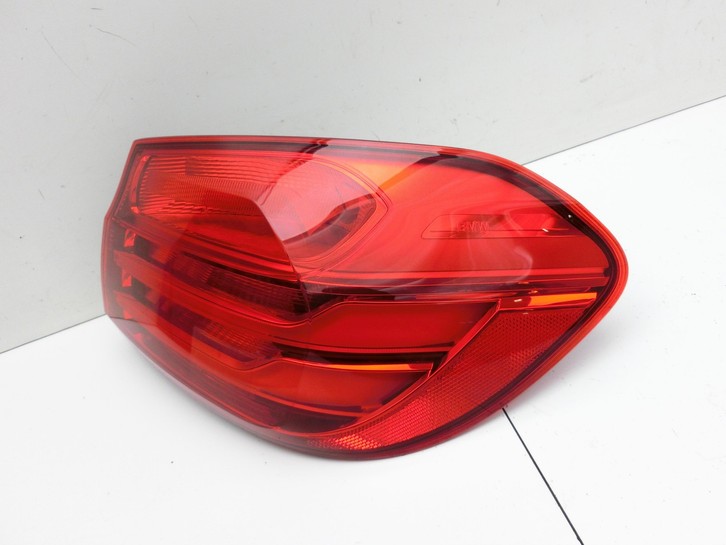 BMW 428i F36 14-17 Coupe Rückleuchte Rücklicht Heckleuchte Rechts orig BMW 428i F36 14-17 02.06.2016 63217296100... Vorschau 2