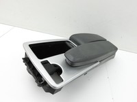 Mercedes S204 C180 09-14 Armlehne Mittelarmlehne und Ablagefach Mercedes S204 C180 09-14 01.06.2010 A2046800639... Vorschau 2