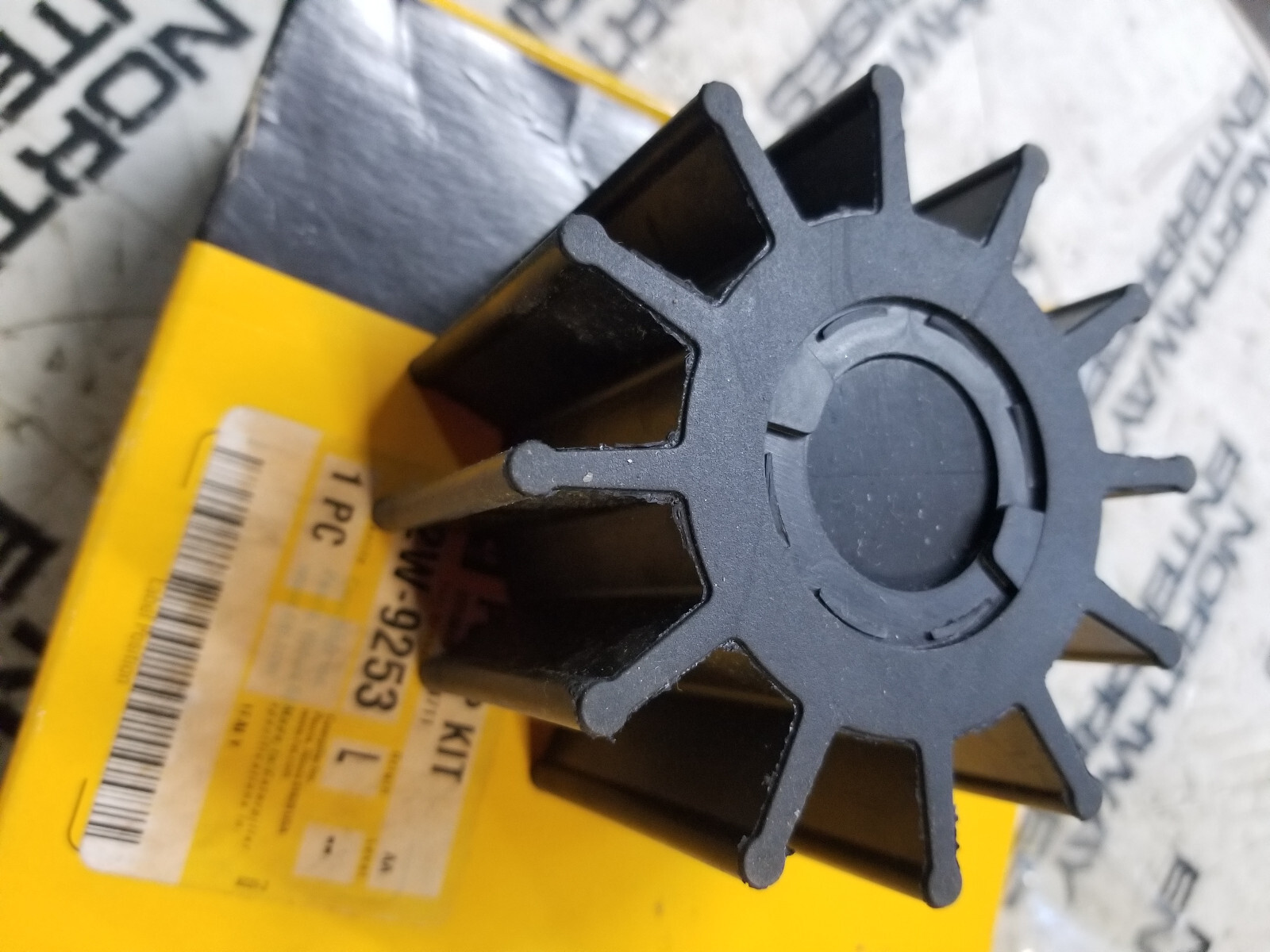 Caterpillar 2W9253 Genuine OEM Auxiliary Sea Water Pump Kit for 3208 3406b 3412 - Picture 3 of 3