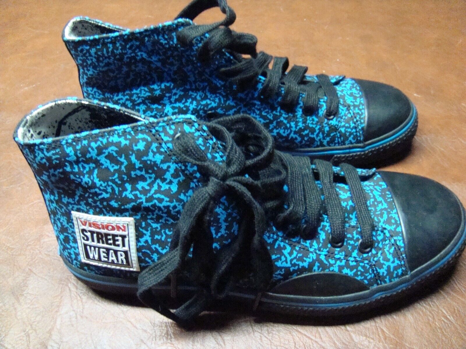 Vintage VISION Street Wear Hi Top Skate Sneakers - US Size Vintage VISION Street Wear Hi Top Skate Sneakers - US Size